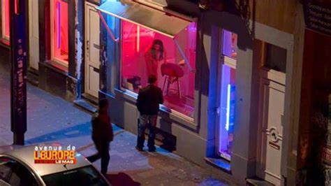 sexe dans un bar|Bar Vidéos Porno .